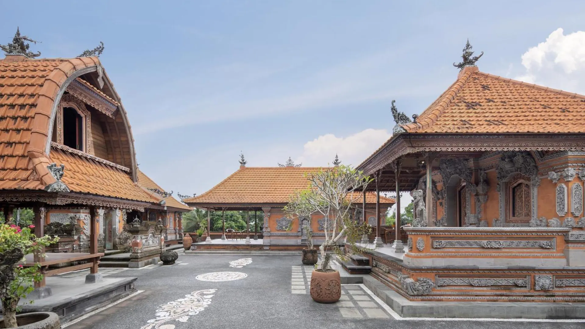 Anumana De Suite Ubud Hotel