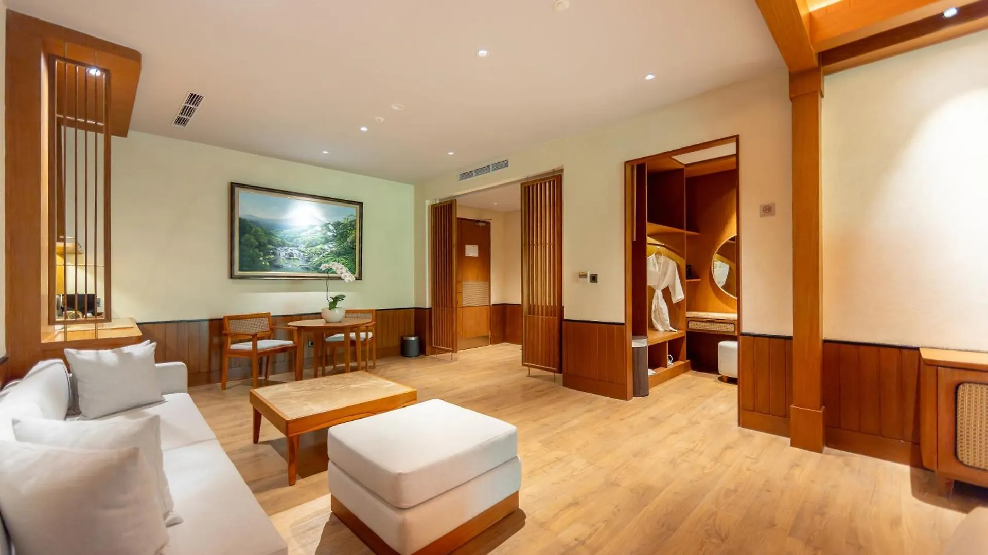 Anumana De Suite Ubud Hotel