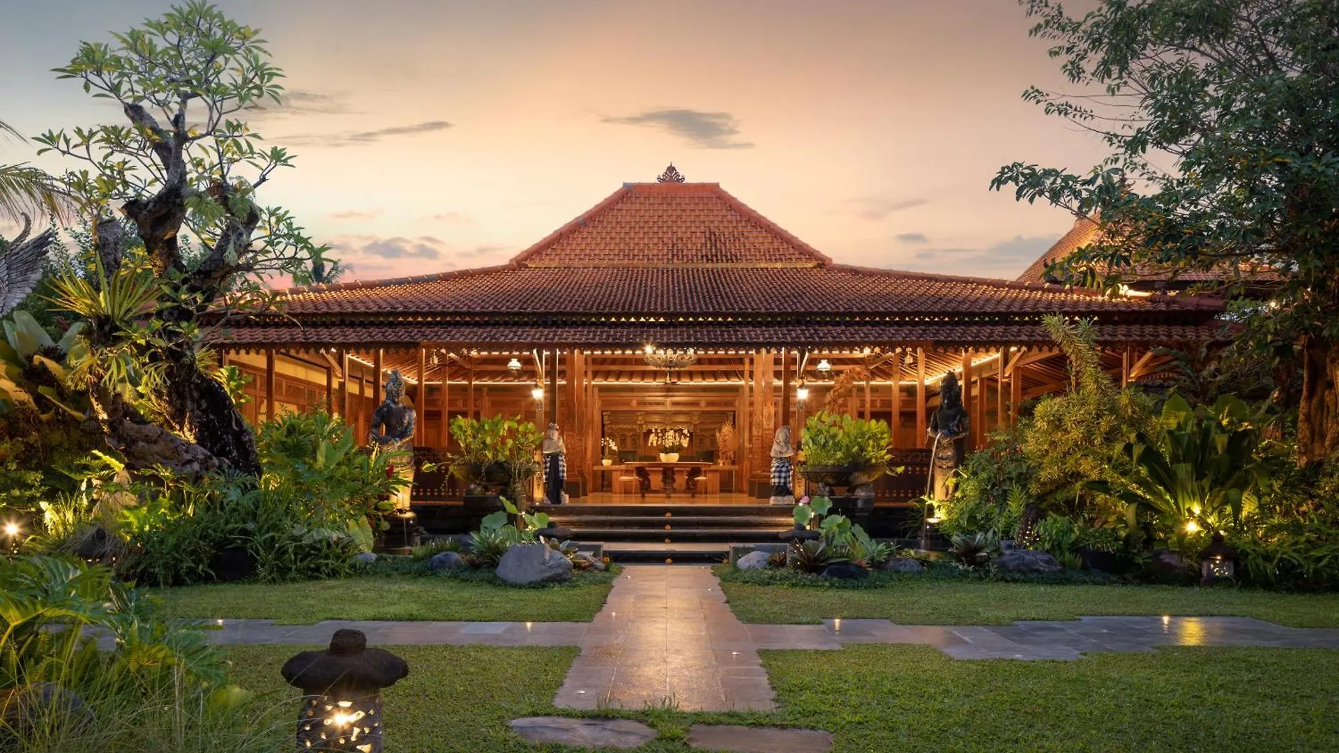 Anumana De Suite Ubud Hotel